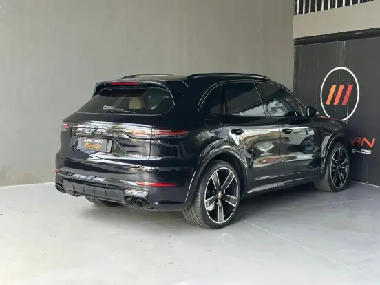 PORSCHE-CAYENNE-3.0 V6 E-HYBRID PLATINUM EDITION AWD TIPTRONIC S PORSCHE-CAYENNE-2022