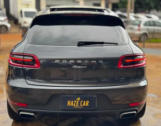 PORSCHE-MACAN-2017