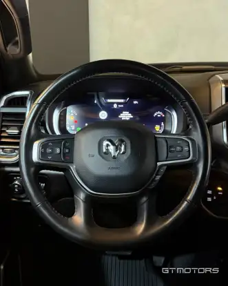 RAM-2500-6.7 I6 TURBO DIESEL LARAMIE NIGHT EDITION CD 4X4 AUTOMÁTICO RAM-2500-2023