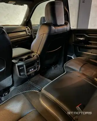 RAM-2500-6.7 I6 TURBO DIESEL LARAMIE NIGHT EDITION CD 4X4 AUTOMÁTICO RAM-2500-2023