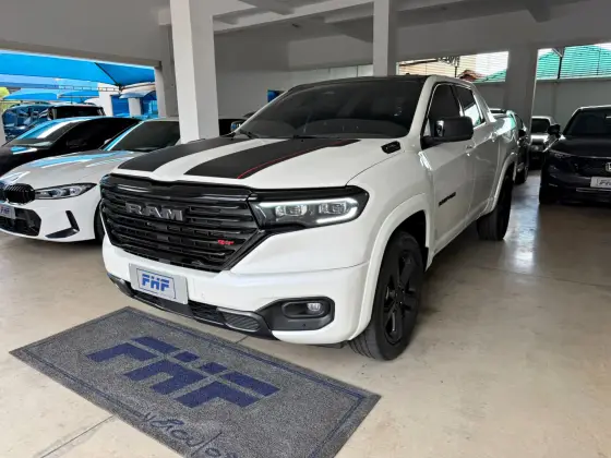 RAM RAMPAGE 2.0 HURRICANE 4 TURBO GASOLINA R/T 4X4 AUTOMÁTICO RAM RAMPAGE 2.0 HURRICANE 4 TURBO GASOLINA R/T 4X4 AUTOMÁTICO