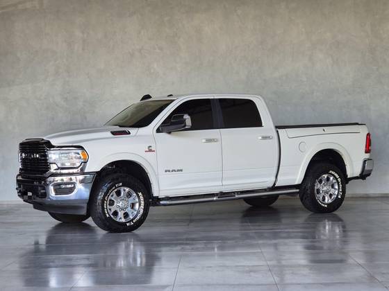 RAM 3500 6.7 I6 TURBO DIESEL LARAMIE CD 4X4 AUTOMÁTICO