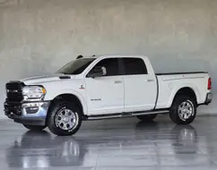 RAM 3500 6.7 I6 TURBO DIESEL LARAMIE CD 4X4 AUTOMÁTICO RAM 3500 6.7 I6 TURBO DIESEL LARAMIE CD 4X4 AUTOMÁTICO