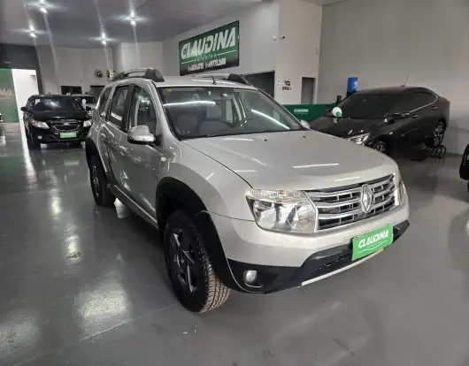 RENAULT-DUSTER-2013