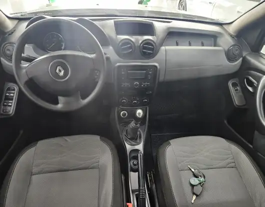 RENAULT-DUSTER-2013
