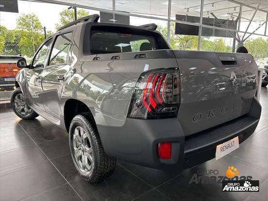 RENAULT-OROCH-1.6 16V SCE FLEX INTENSE MANUAL RENAULT-OROCH-2025