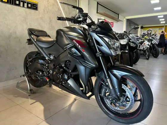 SUZUKI GSX-S1000 ABS SUZUKI GSX-S1000 ABS