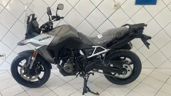 SUZUKI V-STROM 800 SUZUKI V-STROM 800