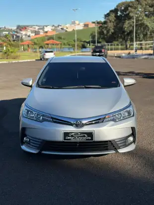TOYOTA-COROLLA-2018