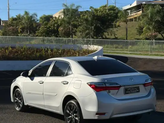 TOYOTA-COROLLA-2.0 XEI 16V FLEX 4P AUTOMÁTICO TOYOTA-COROLLA-2018