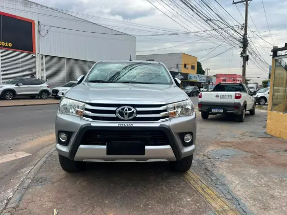 TOYOTA HILUX 2.7 SRV 4X4 CD 16V FLEX 4P AUTOMÁTICO