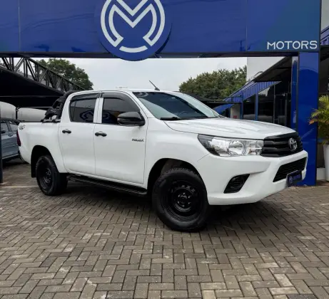 TOYOTA HILUX 2.8 STD 4X4 CD 16V DIESEL 4P MANUAL TOYOTA HILUX 2.8 STD 4X4 CD 16V DIESEL 4P MANUAL