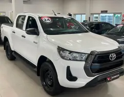 TOYOTA HILUX 2.8 D-4D TURBO DIESEL CD POWER PACK 4X4 AUTOMÁTICO TOYOTA HILUX 2.8 D-4D TURBO DIESEL CD POWER PACK 4X4 AUTOMÁTICO