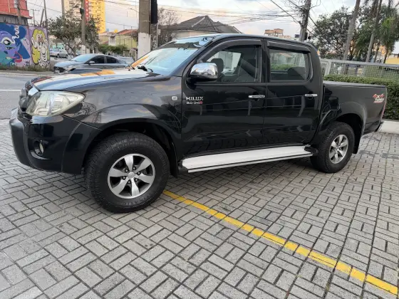 TOYOTA HILUX 3.0 SRV 4X2 CD 16V TURBO INTERCOOLER DIESEL 4P MANUAL