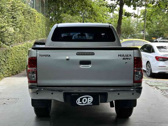 TOYOTA-HILUX-2012