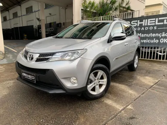 TOYOTA RAV4 2.0 4X2 16V GASOLINA 4P AUTOMÁTICO TOYOTA RAV4 2.0 4X2 16V GASOLINA 4P AUTOMÁTICO