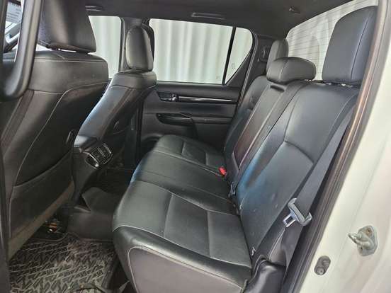 TOYOTA-HILUX-2.8 SRX 4X4 CD 16V DIESEL 4P AUTOMÁTICO TOYOTA-HILUX-2019
