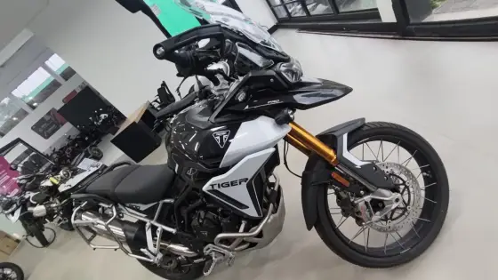 TRIUMPH TIGER 900 RALLY PRO TRIUMPH TIGER 900 RALLY PRO