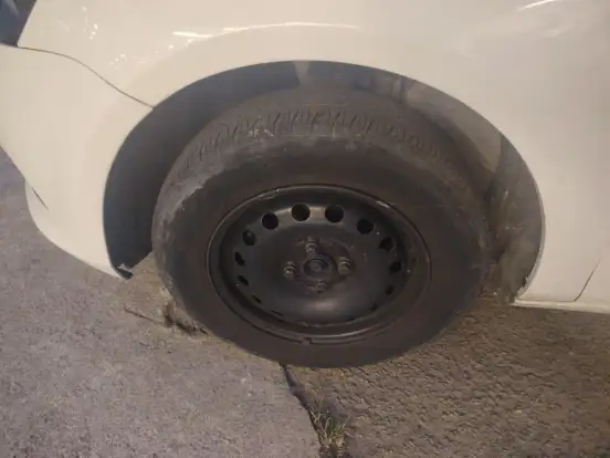 VOLKSWAGEN-GOL-2015