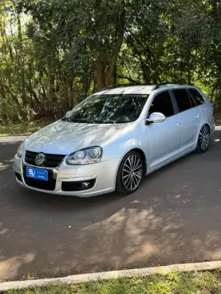 VOLKSWAGEN JETTA 2.5 I VARIANT 20V 170CV GASOLINA 4P TIPTRONIC VOLKSWAGEN JETTA 2.5 I VARIANT 20V 170CV GASOLINA 4P TIPTRONIC