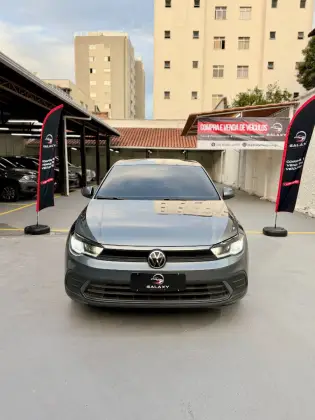 VOLKSWAGEN POLO 1.0 170 TSI COMFORTLINE AUTOMÁTICO VOLKSWAGEN POLO 1.0 170 TSI COMFORTLINE AUTOMÁTICO