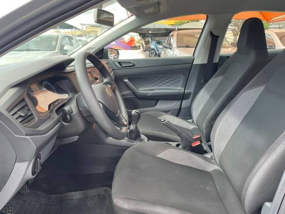 /en/city/cate-car-used-car/volkswagen-polo-2024-1-0-mpi-track-manual-48152370403739648/-7