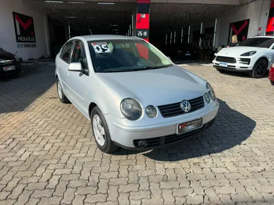 VOLKSWAGEN POLO SEDAN 1.6 MI 8V FLEX 4P MANUAL VOLKSWAGEN POLO SEDAN 1.6 MI 8V FLEX 4P MANUAL
