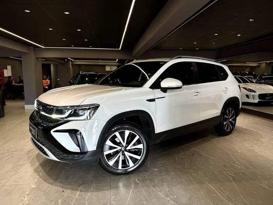 VOLKSWAGEN TAOS 1.4 250 TSI TOTAL FLEX HIGHLINE AUTOMÁTICO