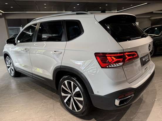 VOLKSWAGEN-TAOS-1.4 250 TSI TOTAL FLEX HIGHLINE AUTOMÁTICO VOLKSWAGEN-TAOS-2023