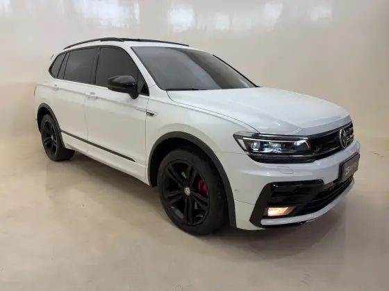VOLKSWAGEN TIGUAN 2.0 350 TSI GASOLINA ALLSPACE R-LINE 4MOTION DSG VOLKSWAGEN TIGUAN 2.0 350 TSI GASOLINA ALLSPACE R-LINE 4MOTION DSG