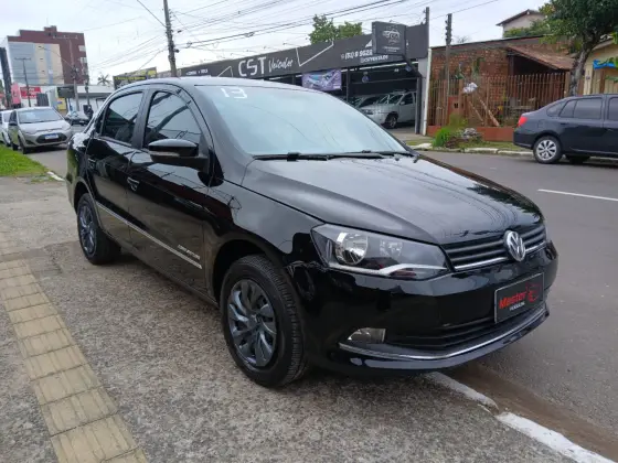 VOLKSWAGEN VOYAGE 1.6 MI COMFORTLINE 8V FLEX 4P MANUAL