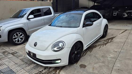 VOLKSWAGEN FUSCA 2.0 TSI 16V GASOLINA 2P AUTOMÁTICO