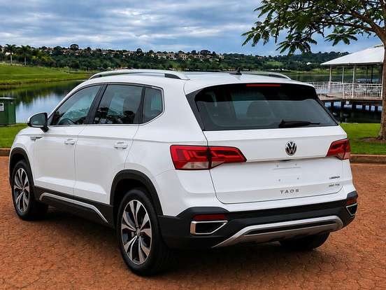 VOLKSWAGEN-TAOS-2022