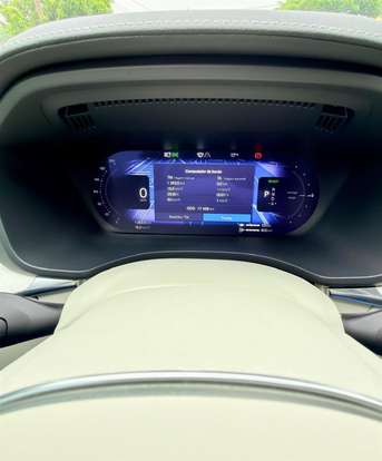 VOLVO-XC60-2025