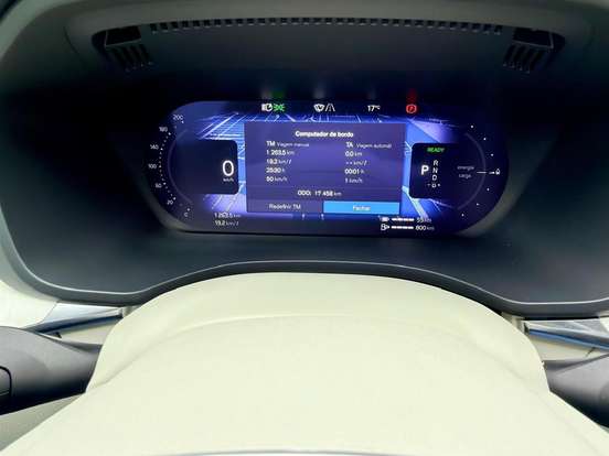 VOLVO-XC60-2.0 T8 PHEV ULTRA AWD GEARTRONIC VOLVO-XC60-2025
