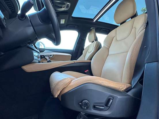VOLVO-XC90-2.0 T6 GASOLINA MOMENTUM AWD GEARTRONIC VOLVO-XC90-2017