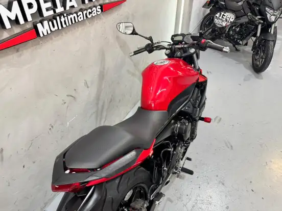 YAMAHA-XJ6 N YAMAHA-XJ6 N-2012