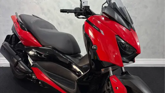 YAMAHA XMAX ABS YAMAHA XMAX ABS