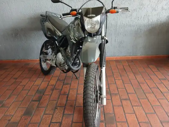 YAMAHA-XTZ 250 LANDER-2016