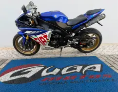 YAMAHA YZF R1 YAMAHA YZF R1