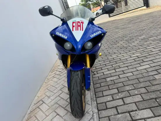 YAMAHA-YZF R1-2009