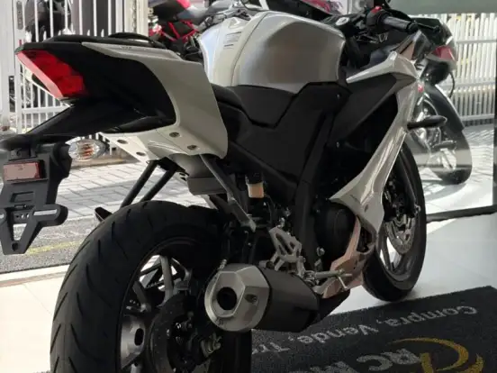 YAMAHA-YZF R15 YAMAHA-YZF R15-2026