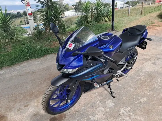 YAMAHA YZF R15 YAMAHA YZF R15