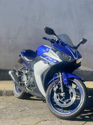 YAMAHA YZF R3 