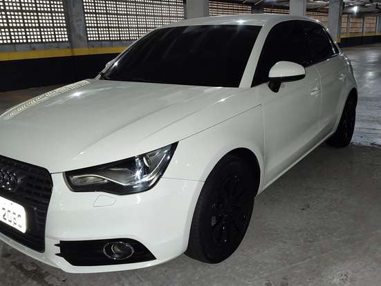 AUDI-A1-1.4 TFSI ATTRACTION 16V 122CV GASOLINA 4P AUTOMÁTICO AUDI-A1-2012
