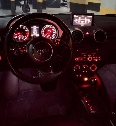 AUDI-A1-2012