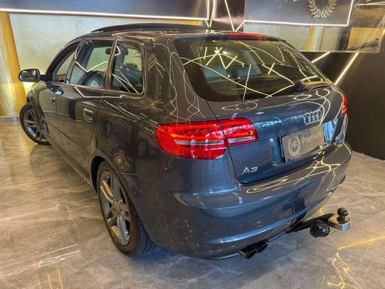 AUDI-A3-2011