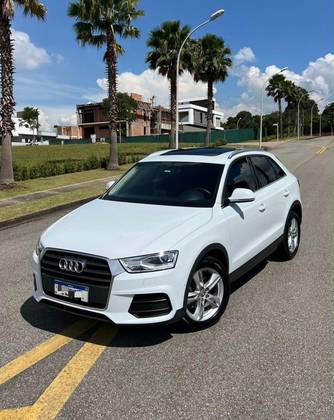 AUDI Q3 1.4 TFSI AMBITION FLEX 4P S TRONIC