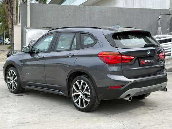 BMW-X1-2016