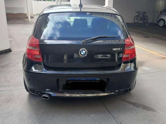 BMW-120i-2007